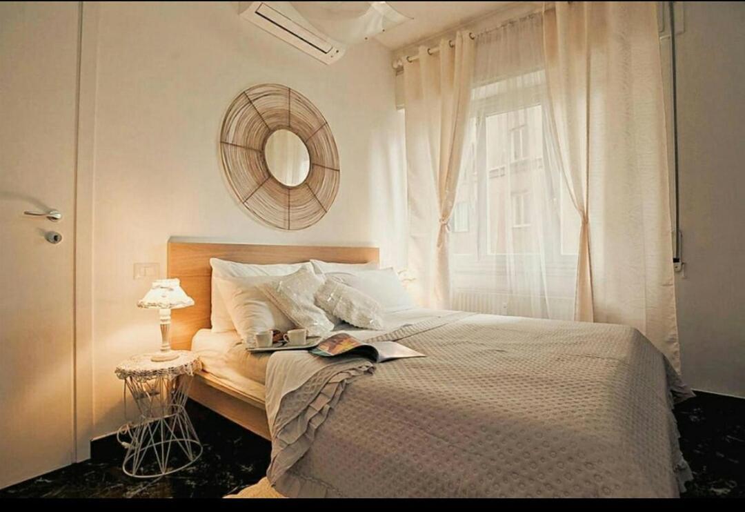 Dolce Casa Di Sve Vicino La Stazione Appartement Genua Buitenkant foto
