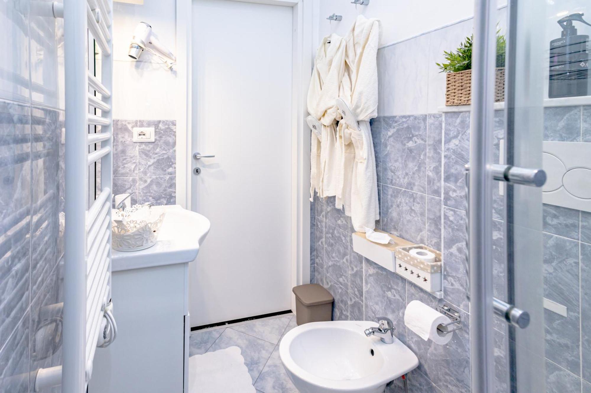 Dolce Casa Di Sve Vicino La Stazione Appartement Genua Buitenkant foto